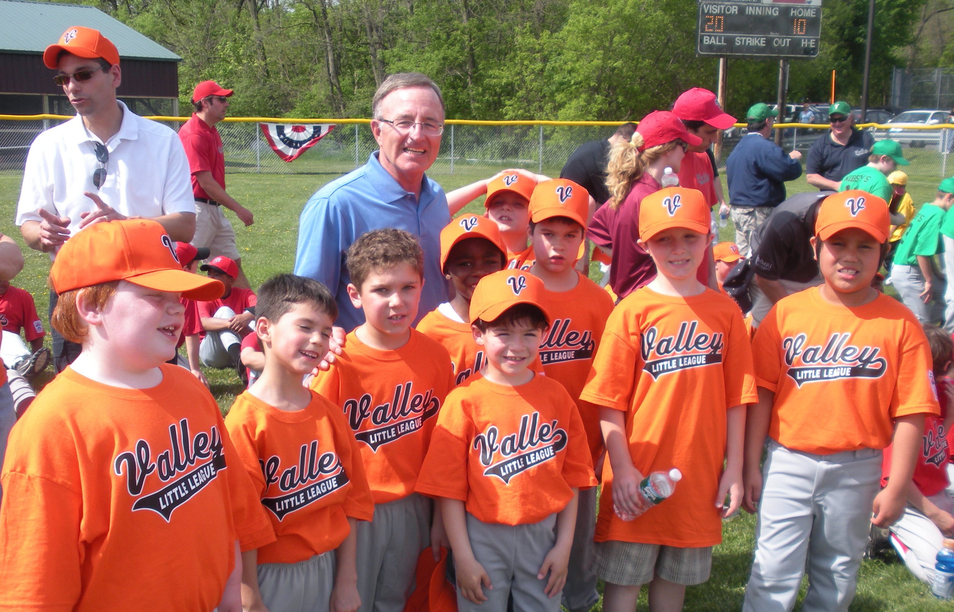 senator-defrancisco-celebrates-opening-day-2010-with-a-valley-little